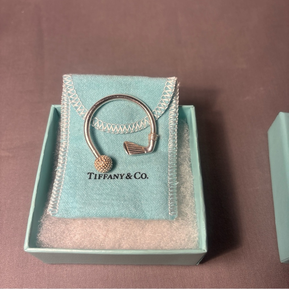 Tiffany & Co. Silver golf key ring. With pouch and box. - Picture 4 of 5
